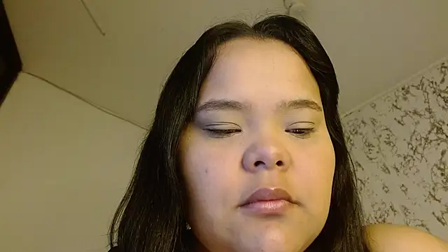 sexychubby    online show from 10-15-25, 05:10