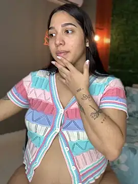 Amandanauty online show from 01-30-25, 06:54