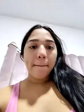 Amandanauty online show from 02-14-25, 06:19