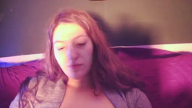 Angelk43 online show from 12-19-25, 07:55