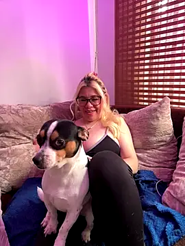 salomesweet13 online show from 10-29-25, 04:28