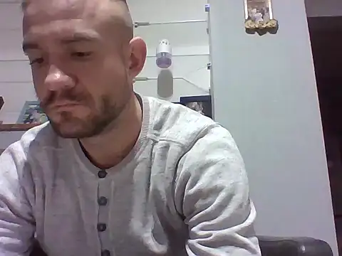 aroj95 online show from 11-23-25, 03:00