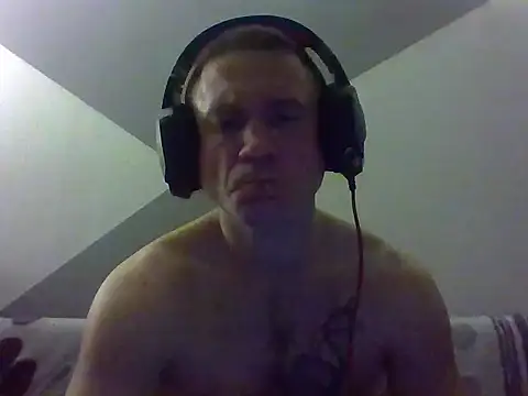 aroj95 online show from 03-26-26, 02:43