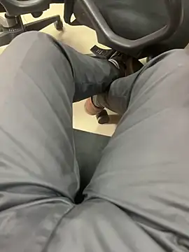 Bareilly Boy1 online show from 02-25-25, 01:32