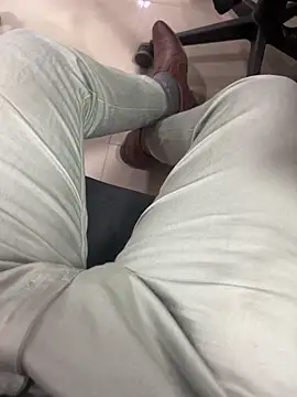 Bareilly Boy1 online show from 02-26-25, 01:22