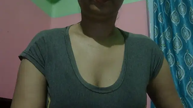 Snapshot of AVNI09- chatting on 07-24-26, 10:44 AVNI09- online show from 07-24-26, 10:44