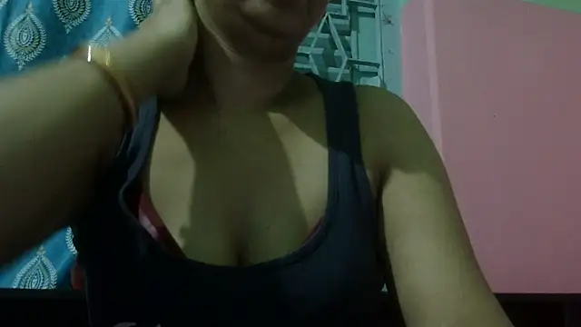 Snapshot of AVNI09- chatting on 07-11-26, 10:37 AVNI09- online show from 07-11-26, 10:37