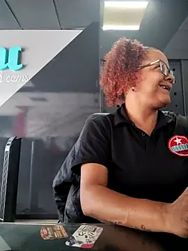 BayleyBanks online show from 02-13-26, 06:08