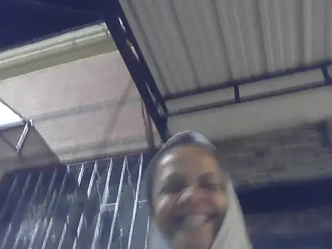 BayleyBanks online show from 09-16-25, 03:29