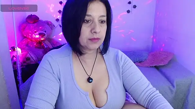 Snapshot of camilalatti chatting on 09-14-25, 12:33 camilalatti online show from 09-14-25, 12:33