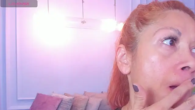 cintiagreyx online show from 03-11-26, 11:37