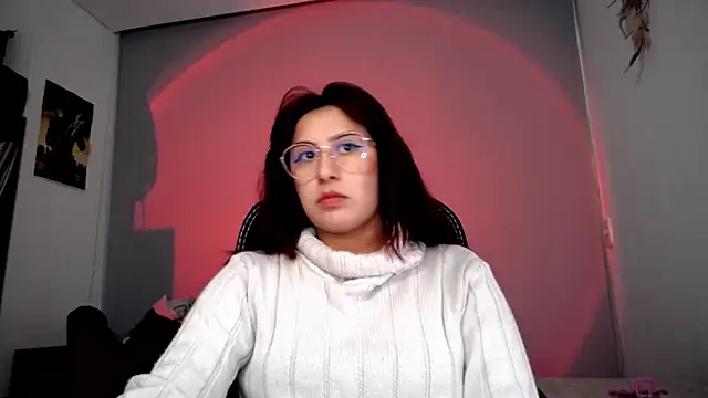 Snapshot of Scarlett_Sen chatting on 10-23-25, 02:27 Scarlett Sen online show from 10-23-25, 02:27