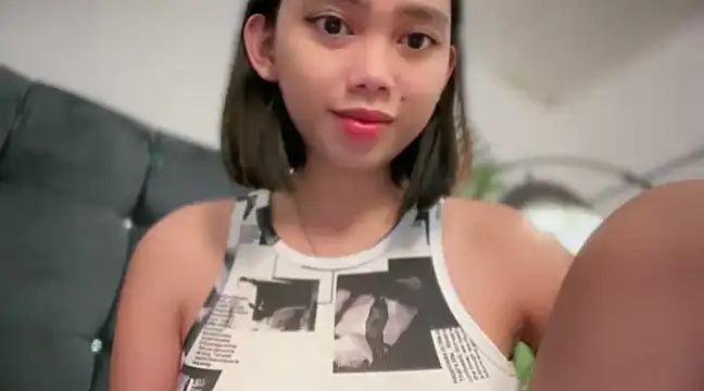Snapshot of GenesisCastillano chatting on 03-14-25, 05:02 GenesisCastillano online show from 03-14-25, 05:02