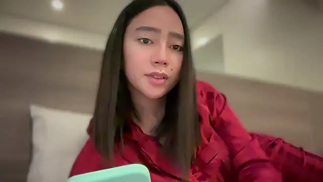 Snapshot of GenesisCastillano chatting on 09-11-25, 06:46 GenesisCastillano online show from 09-11-25, 06:46