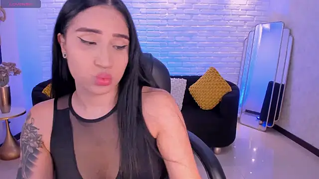 Snapshot of NickyLawson chatting on 11-01-25, 05:14 NickyLawson online show from 11-01-25, 05:14