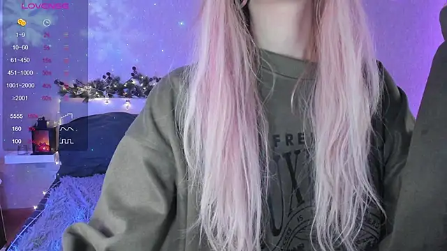 Snapshot of Misty_Shadow chatting on 12-28-24, 12:36 Misty Shadow online show from 12-28-24, 12:36