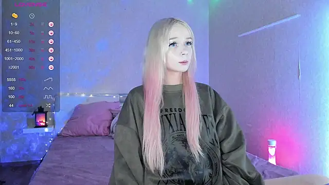 Snapshot of Misty_Shadow chatting on 03-22-25, 05:31 Misty Shadow online show from 03-22-25, 05:31