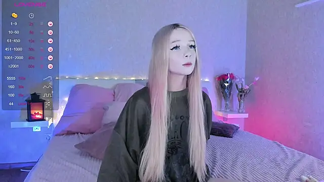 Snapshot of Misty_Shadow chatting on 03-09-25, 07:05 Misty Shadow online show from 03-09-25, 07:05