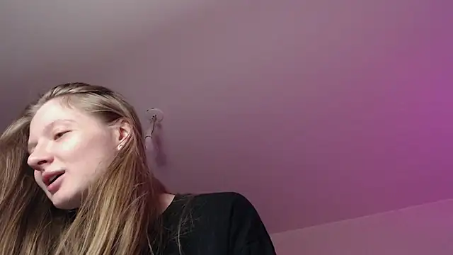 Snapshot of mollytuck chatting on 02-22-25, 06:30 mollytuck online show from 02-22-25, 06:30