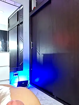 sheerly online show from 10-17-25, 09:38