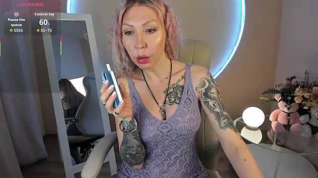 JessicaJane  online show from 12-05-25, 07:07