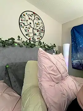 Kaitlyn Winters online show from 01-14-26, 12:25