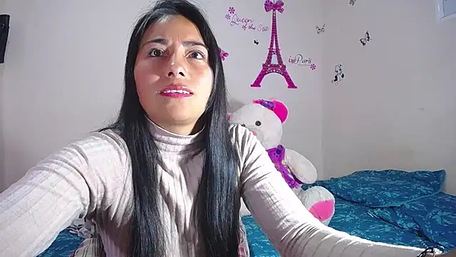 Snapshot of hanna_girl21 chatting on 04-30-26, 02:13 hanna girl21 online show from 04-30-26, 02:13