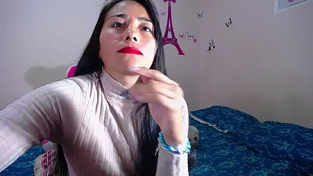 Snapshot of hanna_girl21 chatting on 05-06-26, 10:14 hanna girl21 online show from 05-06-26, 10:14