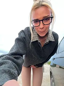 HopeHeaven online show from 12-21-25, 04:19