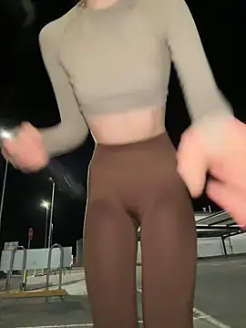 Snapshot of HopeHeaven chatting on 02-05-25, 09:29 HopeHeaven online show from 02-05-25, 09:29