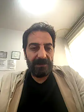 Snapshot of MAHKE12 chatting on 09-23-25, 09:27 MAHKE12 online show from 09-23-25, 09:27