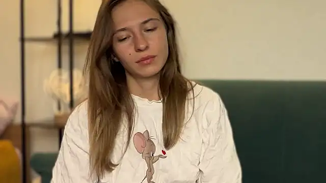 LovelyKatea online show from 06-23-26, 03:32