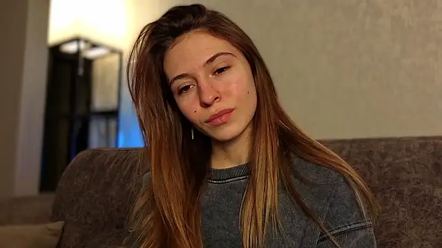 LovelyKatea online show from 02-05-26, 12:45