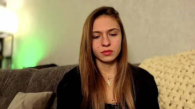 LovelyKatea online show from 10-22-25, 01:54