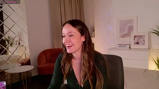 Snapshot of AgnesGoddess chatting on 05-07-26, 11:30 AgnesGoddess online show from 05-07-26, 11:30