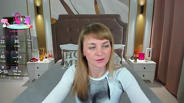 annasimonsj online show from 04-14-26, 12:59