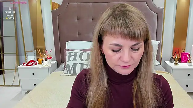 annasimonsj online show from 04-18-26, 12:57