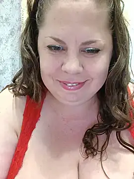 Snapshot of Ginabig chatting on 06-02-26, 11:32 Ginabig online show from 06-02-26, 11:32