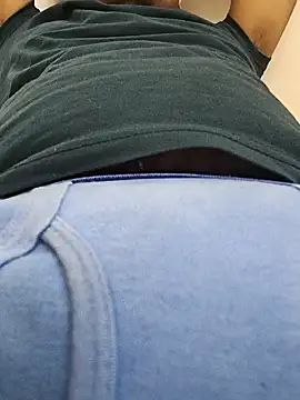 Snapshot of nicolus1996 chatting on 03-09-25, 09:13 nicolus1996 online show from 03-09-25, 09:13