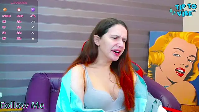 iris nikhols online show from 12-19-25, 02:04