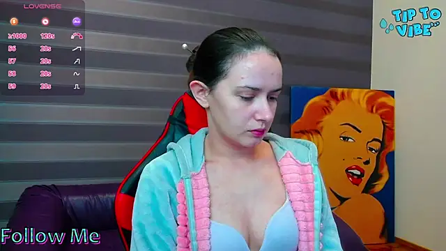 Snapshot of iris_nikhols chatting on 11-11-25, 04:07 iris nikhols online show from 11-11-25, 04:07