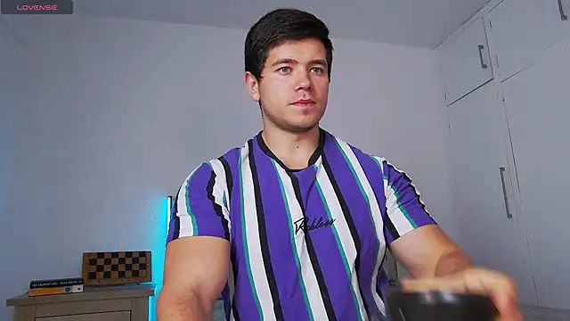 Arilas  online show from 03-21-26, 07:31