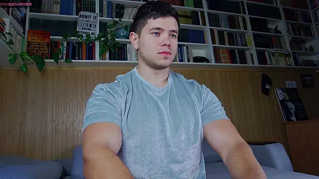 Arilas  online show from 09-28-25, 06:42