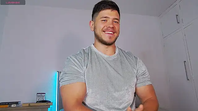 Arilas  online show from 04-19-26, 06:58