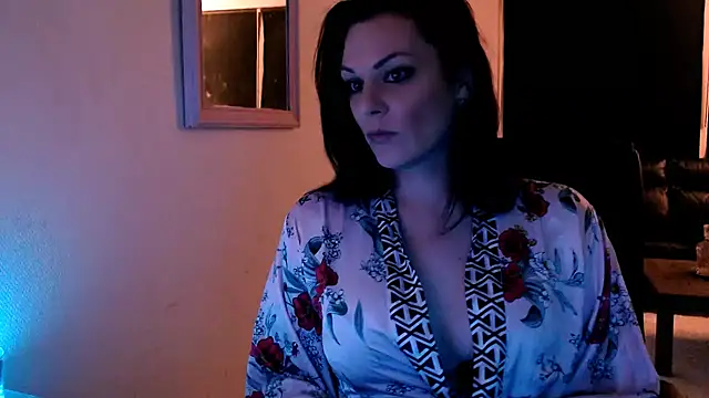 Snapshot of Bailey_S chatting on 02-14-25, 02:50 Bailey S online show from 02-14-25, 02:50