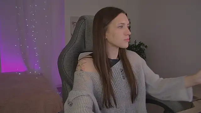 Snapshot of JennyDens chatting on 02-11-26, 03:56 JennyDens online show from 02-11-26, 03:56