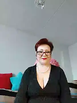 Snapshot of Fire_Night chatting on 12-03-24, 09:28 Fire Night online show from 12-03-24, 09:28