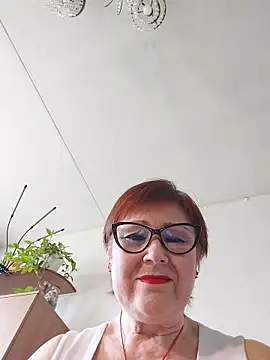 Snapshot of Fire_Night chatting on 05-29-26, 06:30 Fire Night online show from 05-29-26, 06:30