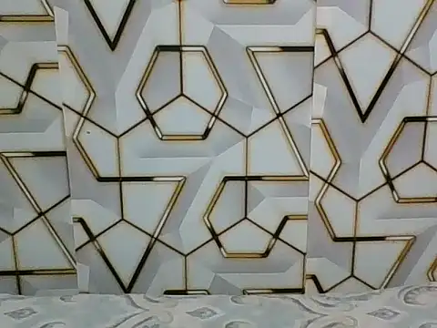 mooncakebunnyx online show from 11-25-25, 11:37