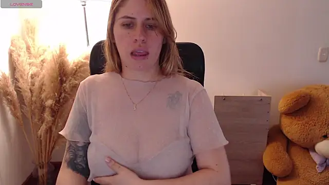 Snapshot of thamarajane chatting on 03-19-26, 08:42 thamarajane online show from 03-19-26, 08:42